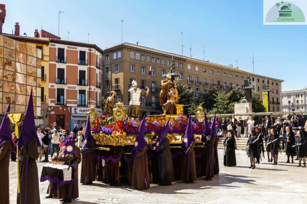 destinos para ver las procesiones de Semana Santa en España